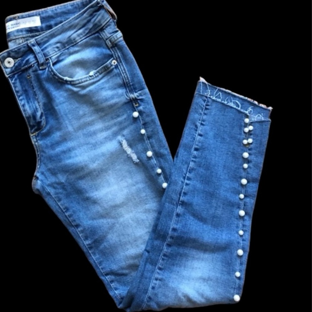 Zara Basic - image 1